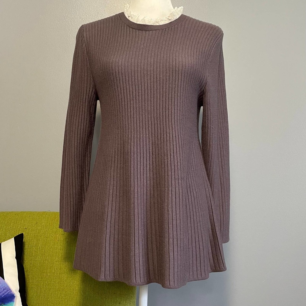 Ann Taylor Grey Ribbed Knit Ruffle Collar Pullover Sweater Small